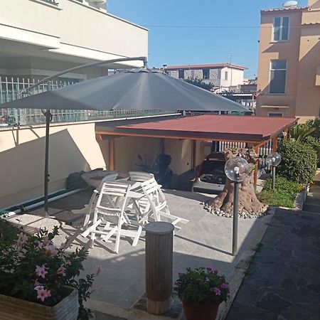 Casa Nettuno Lägenhet Exteriör bild